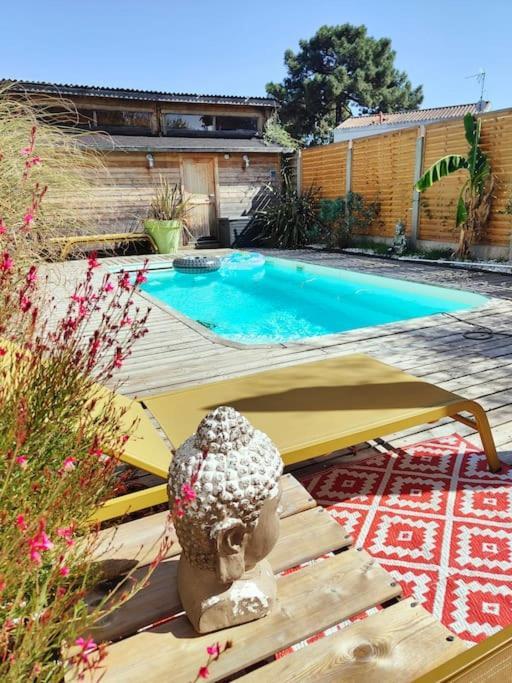 Tiny House Avec Jardin Et Acces Piscine Chauffee Villa Saint-Medard-en-Jalles Ngoại thất bức ảnh
